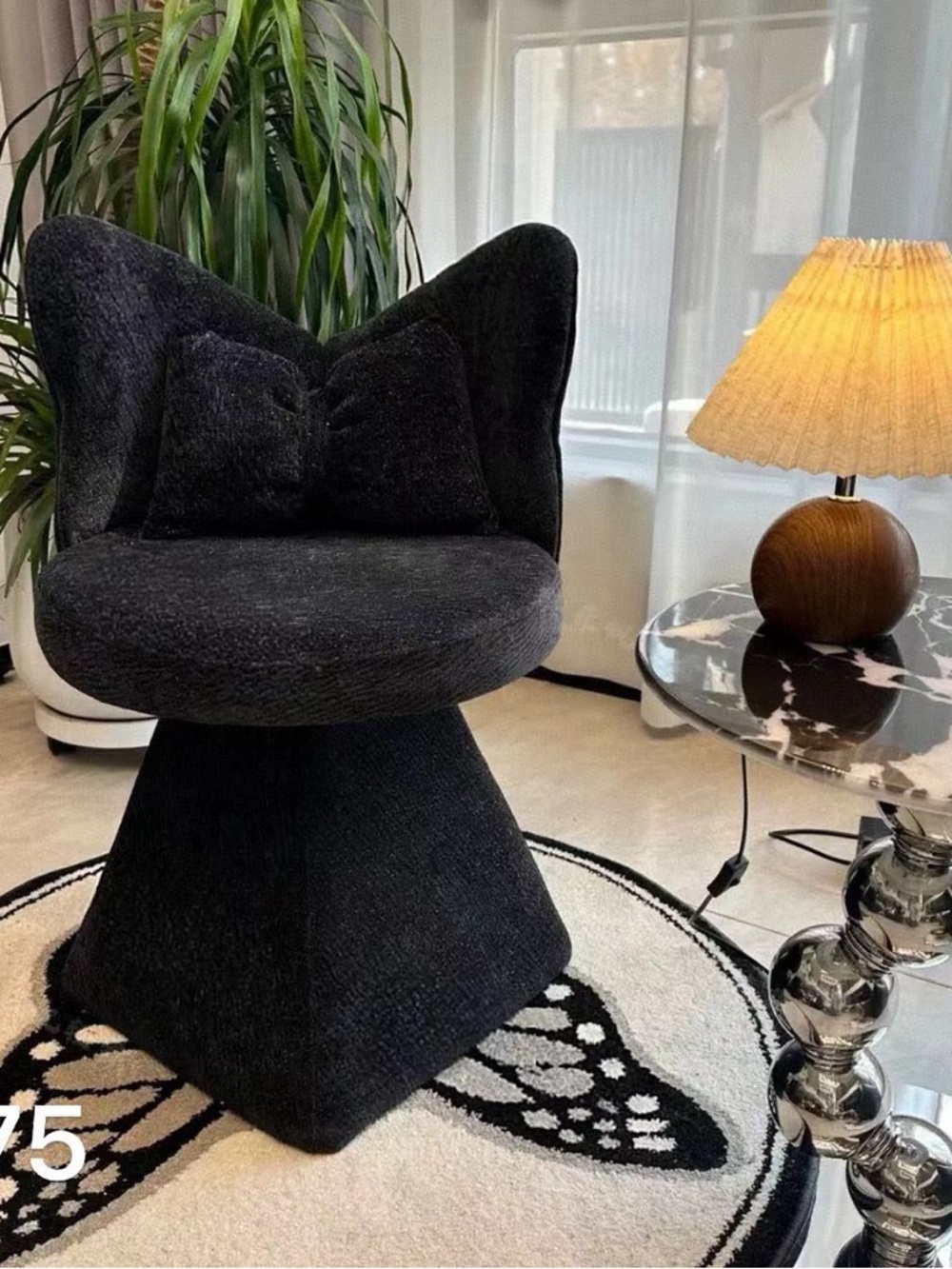 Black and white Accent Chair with 360° Swivel Vanity Chair